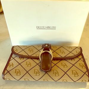 DOONEY & BOURKE Wallet